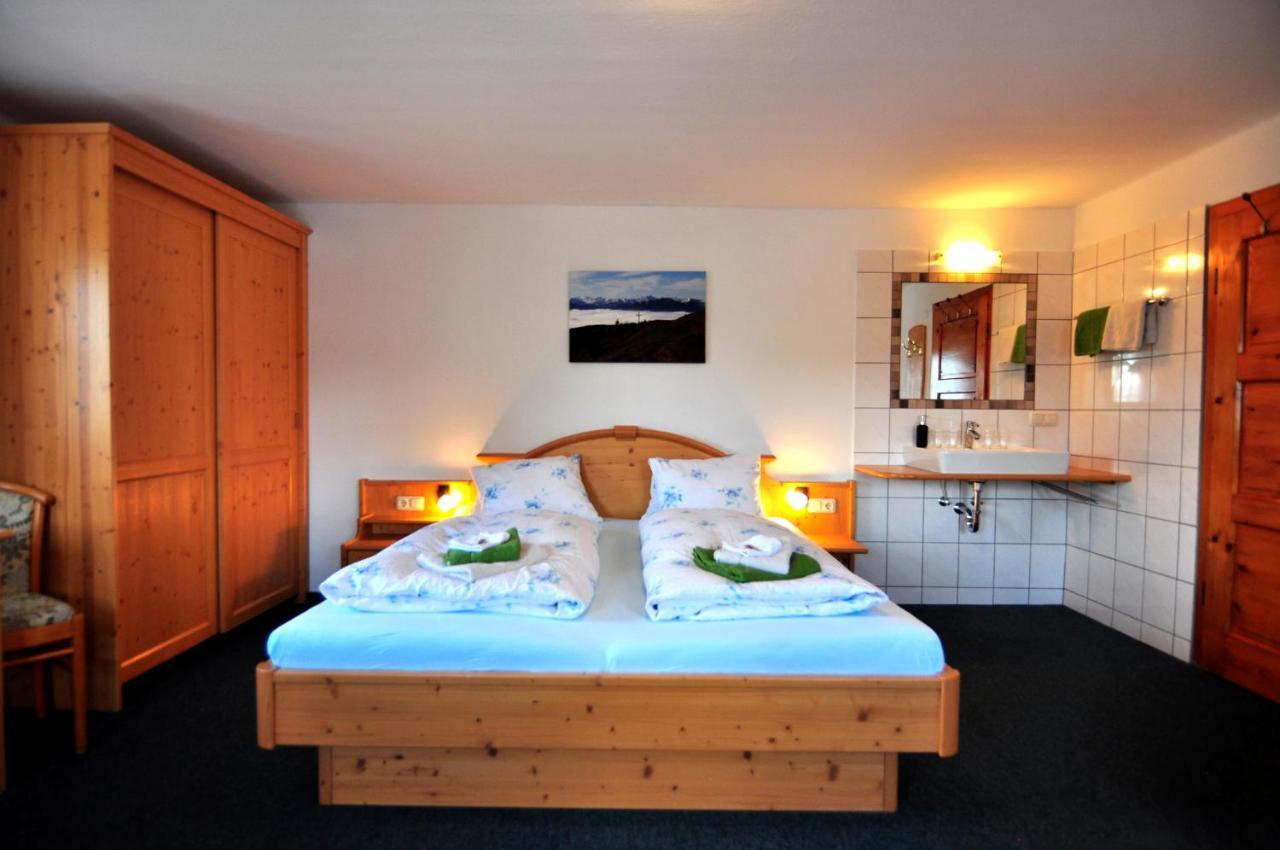 Pferdehof Oberegg Apartment Верфенвенг Екстериор снимка