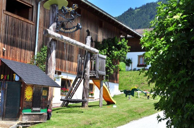 Pferdehof Oberegg Apartment Верфенвенг Екстериор снимка